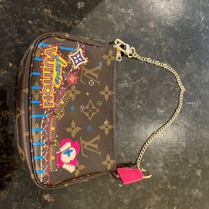 Louis Vuitton mini Ponchette
